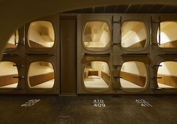 Retro Capsule Hotel In Tokyo Transformed Into A Woodsy Oasis - Neatorama