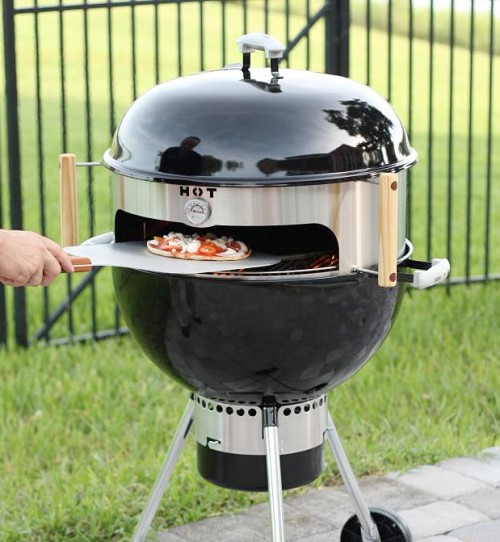 Turn Your Kettle Grill Into A Pizza Oven Neatorama