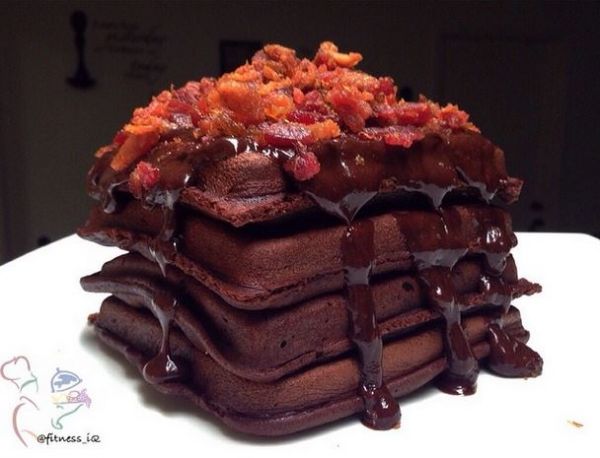 Fudge Brownie Waffles Covered With Nutella Sauce And Bacon Neatorama